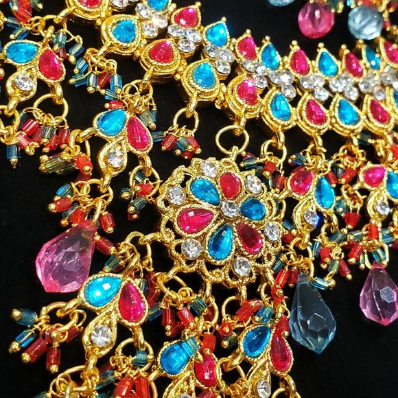 Indian Jewelry Set - Necklace + Earrings - Picture 3 of 4